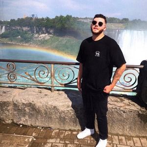 Meet your Posher, Scott